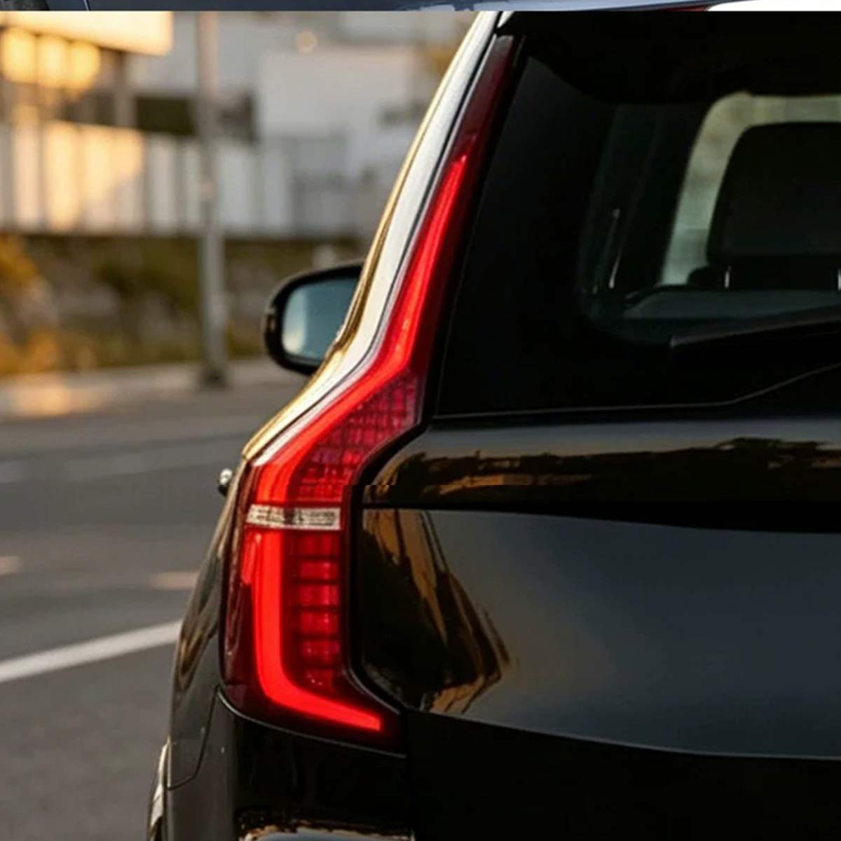 أضواء خلفية محسنة لسيارة فولفو - مراجعة Volvo Car Accessories Xc90 وسعره